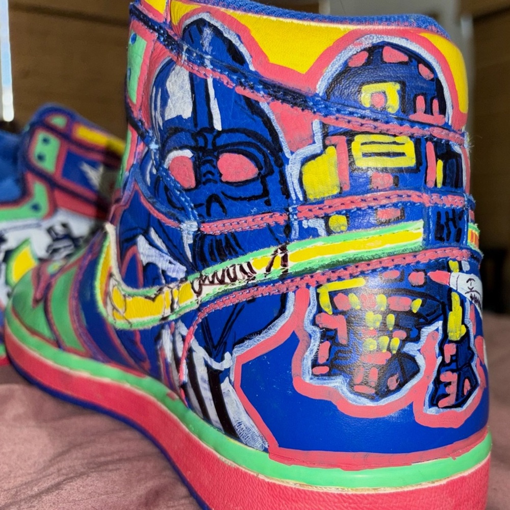 SIZE 11 Micheal Jordan’s never worn, bought for art